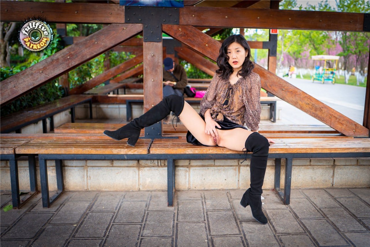 Asian slut outdoors exhibitionism #fNTo01dy