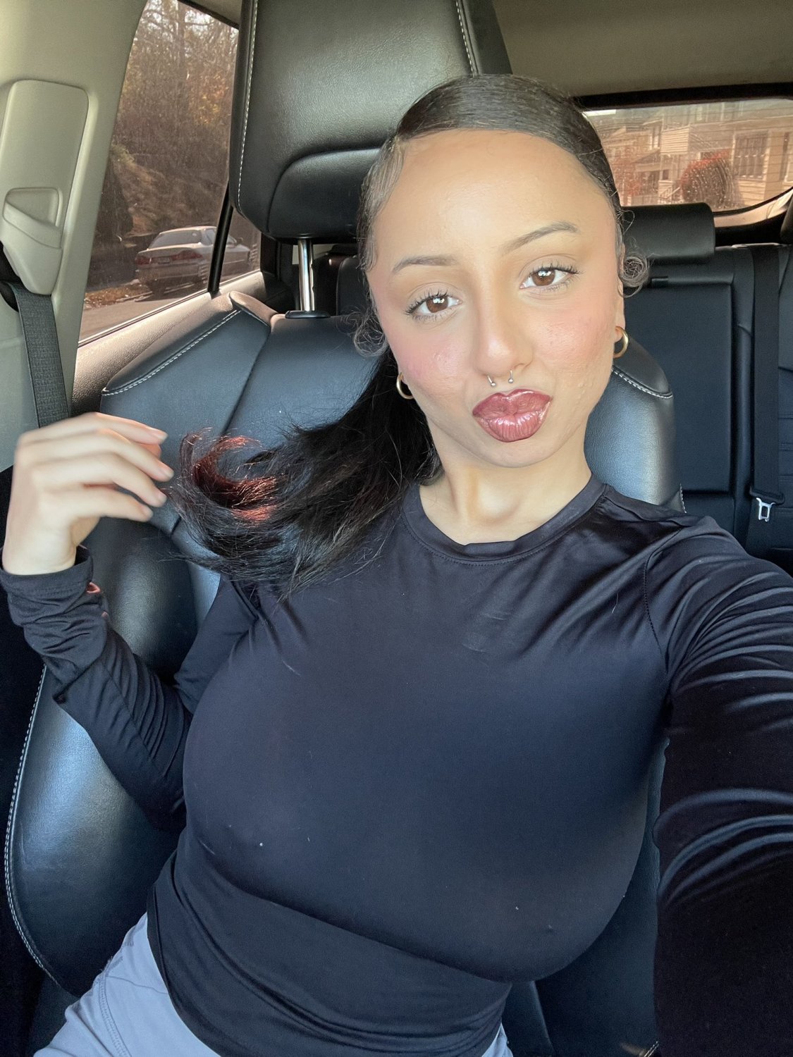 big titty pyt big lips #Acnomiyk