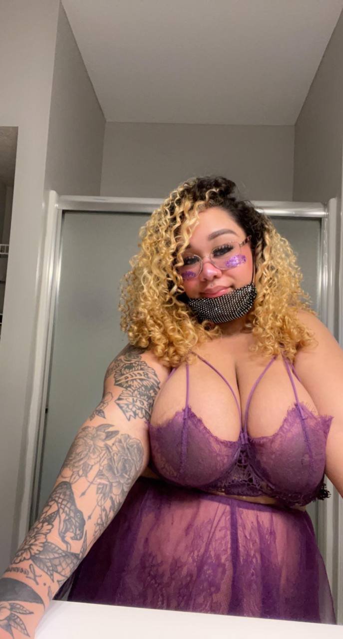 Just Wanna Suck Them Chocolate Areolas 💦💦💦 #XVmiMYTy